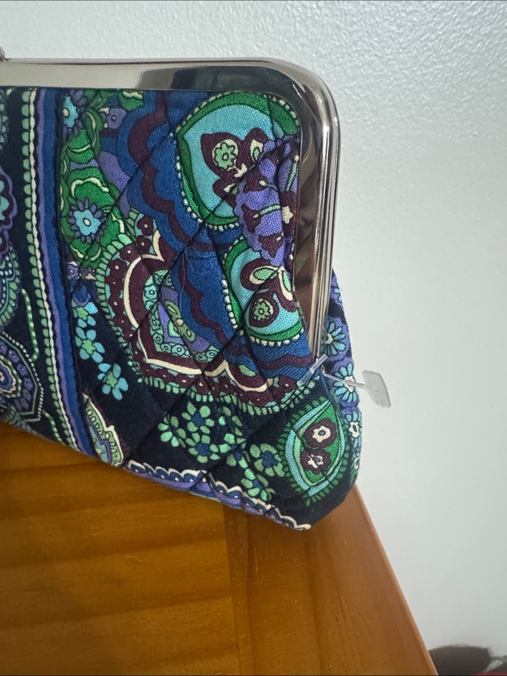 Vera Bradley Rhythm & Blues Kisslock Floral Clutch - Blue & Green - Picture 3 of 7